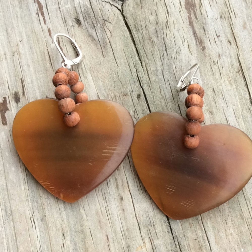 bebe Distressed Heart Earrings set in 925 Posts